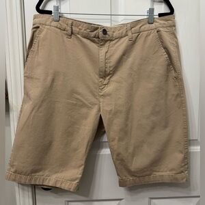 Men's Free Planet shorts